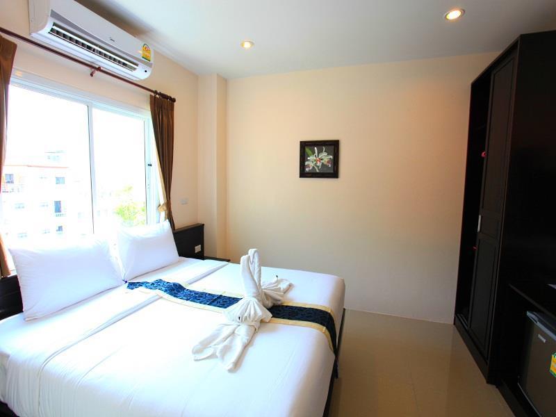 88 Hotel Patong Kültér fotó