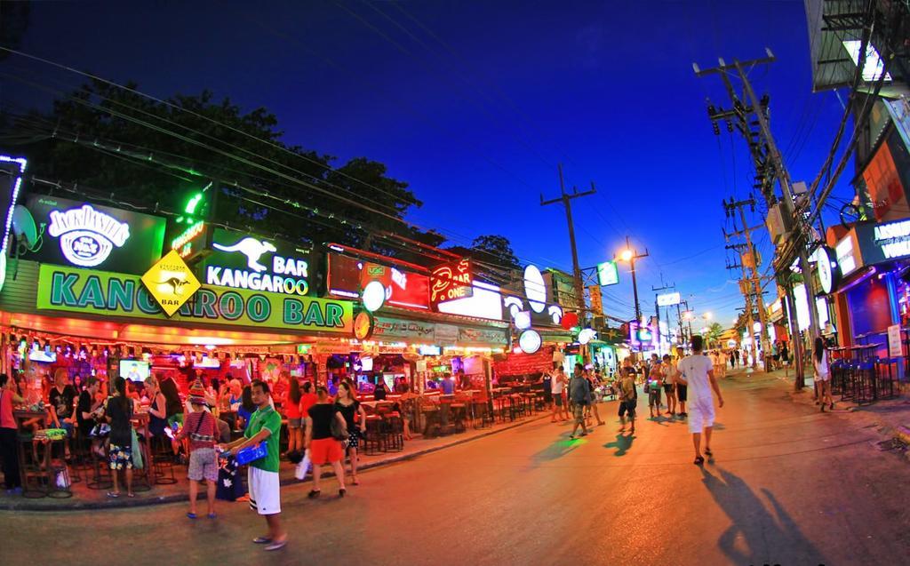 88 Hotel Patong Kültér fotó