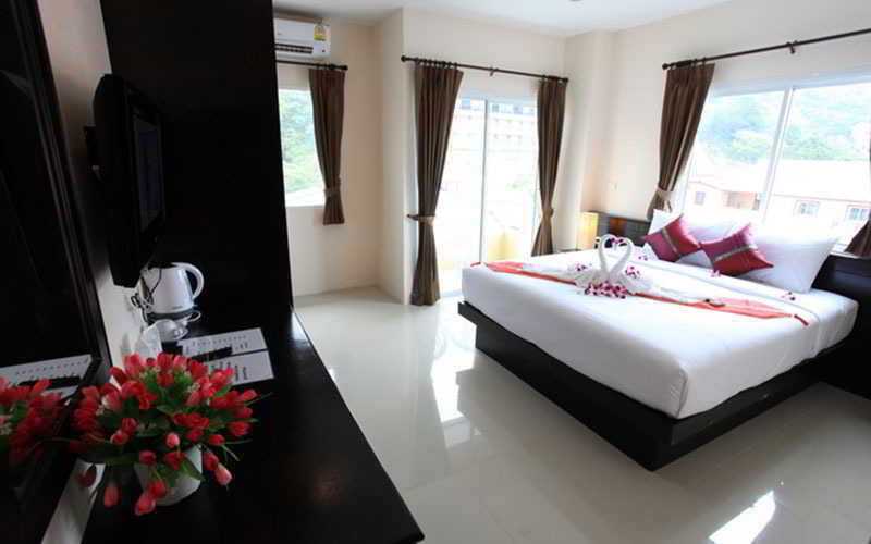 88 Hotel Patong Kültér fotó